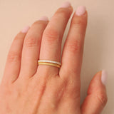 Luna Band Ring