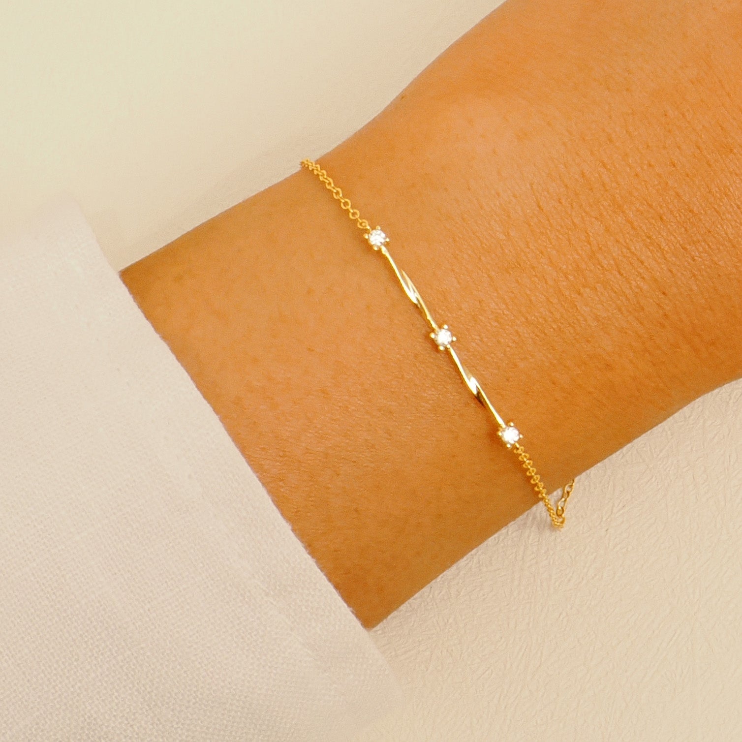 Minimal Chain Bracelet