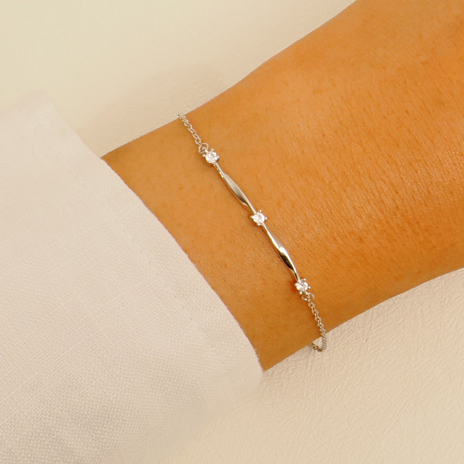 Minimal Chain Bracelet